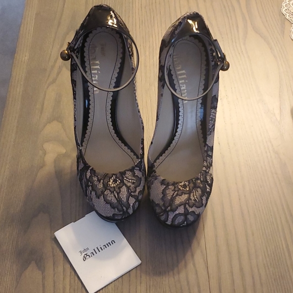 Authentic Vintage John Galliano Lace Pumps - Picture 11 of 16